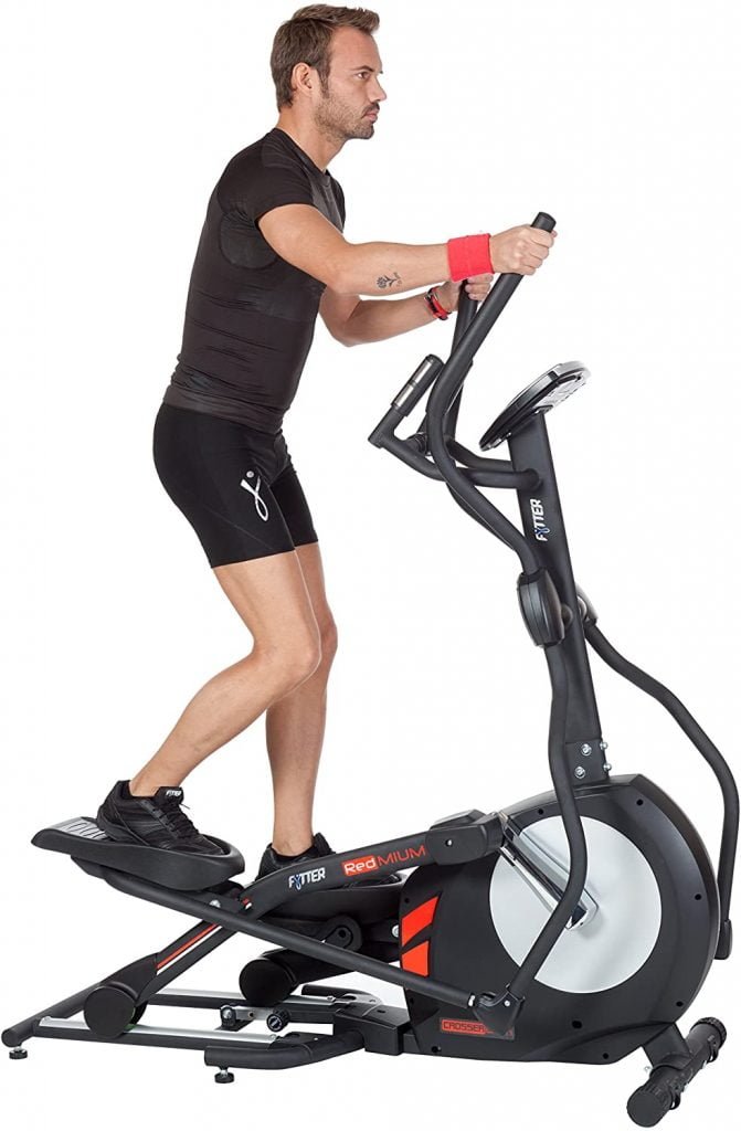 Homme sur Vélo elliptique fytter